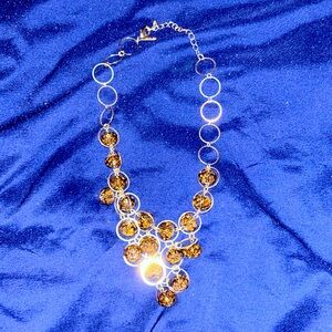 Beautiful necklace by cache